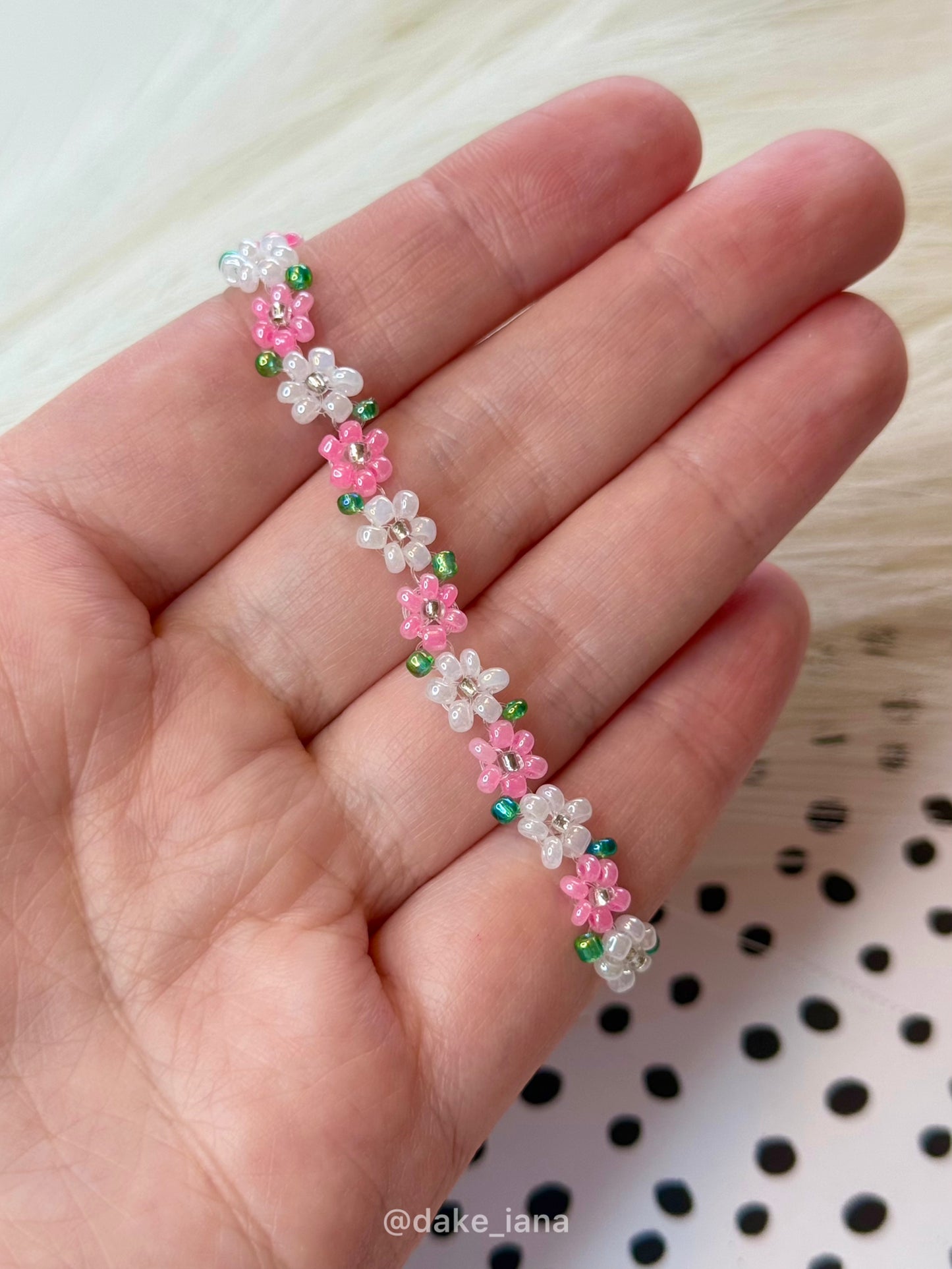 Seed Bead Flower Bracelet White Pink Daisies Dainty Handmade Adjustable Heart Charm Gift for Her