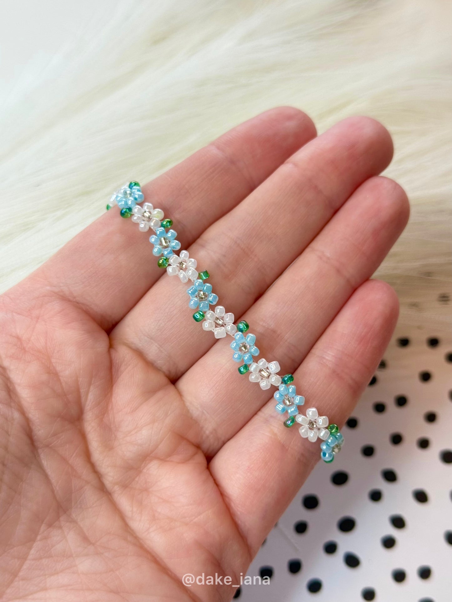 Seed Bead Flower Bracelet White Baby Blue Daisies Handmade Dainty Adjustable Heart Charm Pastel Jewelry