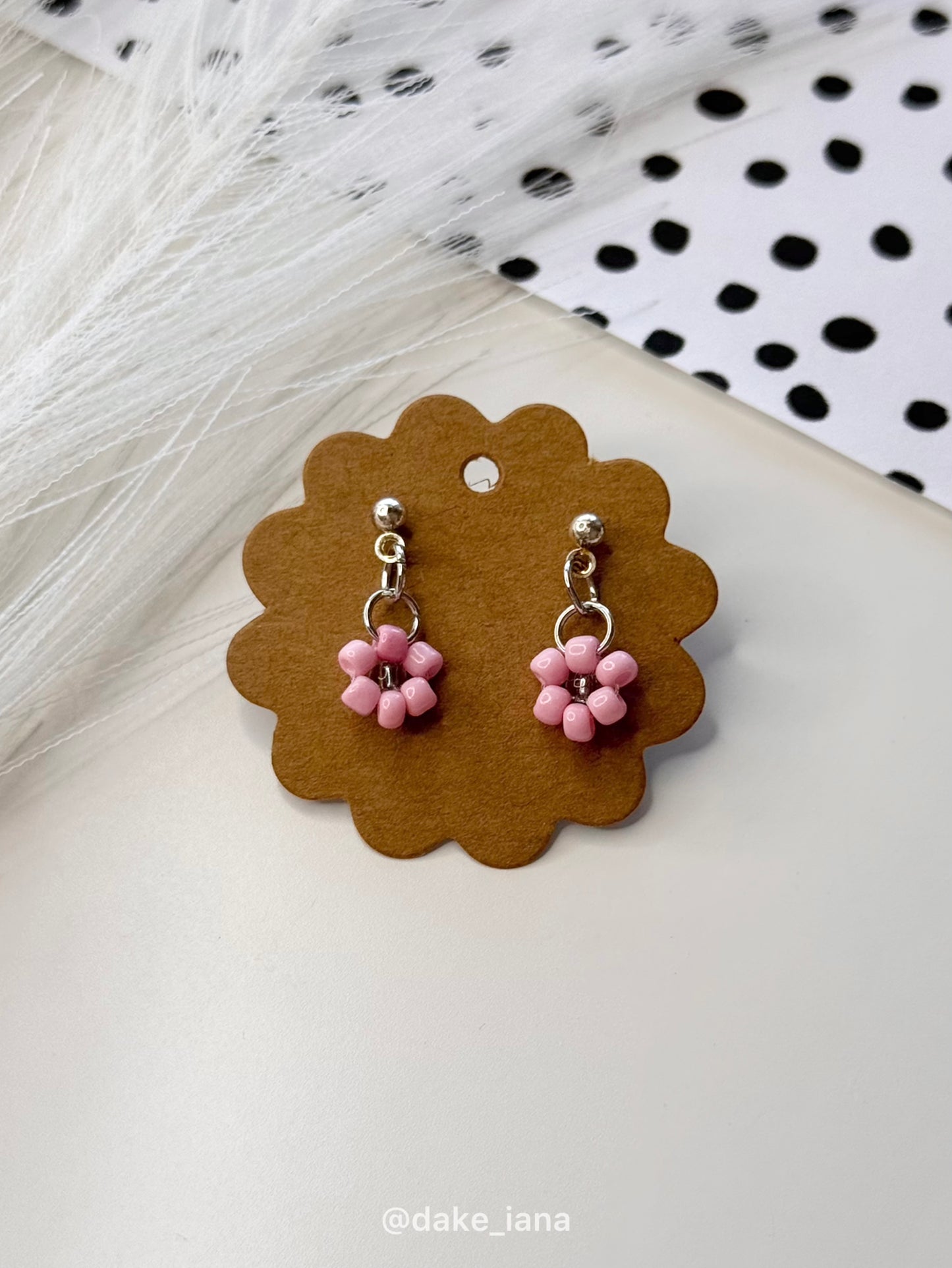 Beaded Flower Earrings, Daisy Earrings, Handmade Floral Jewelry, Choose Your Color and Shade