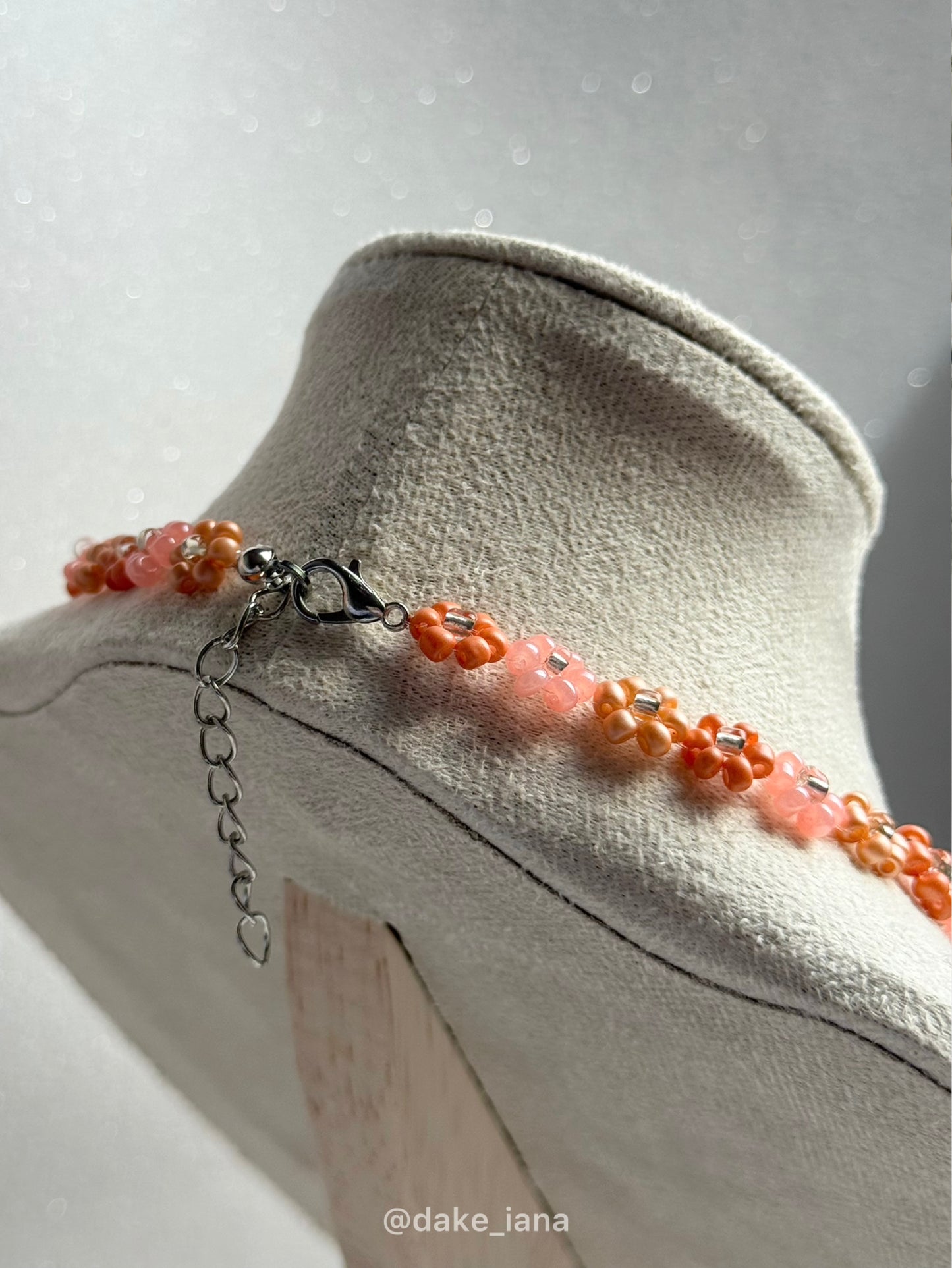 Orange Daisy Beaded Necklace – Handmade Boho Flower Jewelry