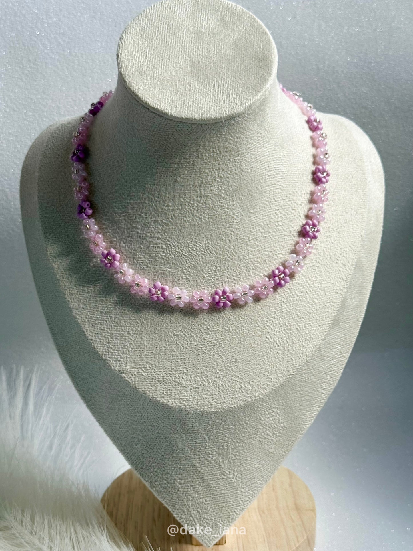 Purple Daisy Beaded Necklace – Handmade Fairycore Floral Jewelry