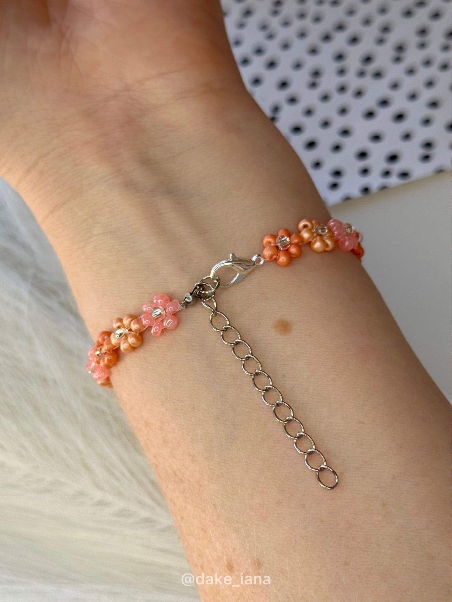 Orange Beaded Flower Bracelet, Handmade Floral Bracelet, Daisy Jewelry, Bright Summer Bracelet, Adjustable Clasp