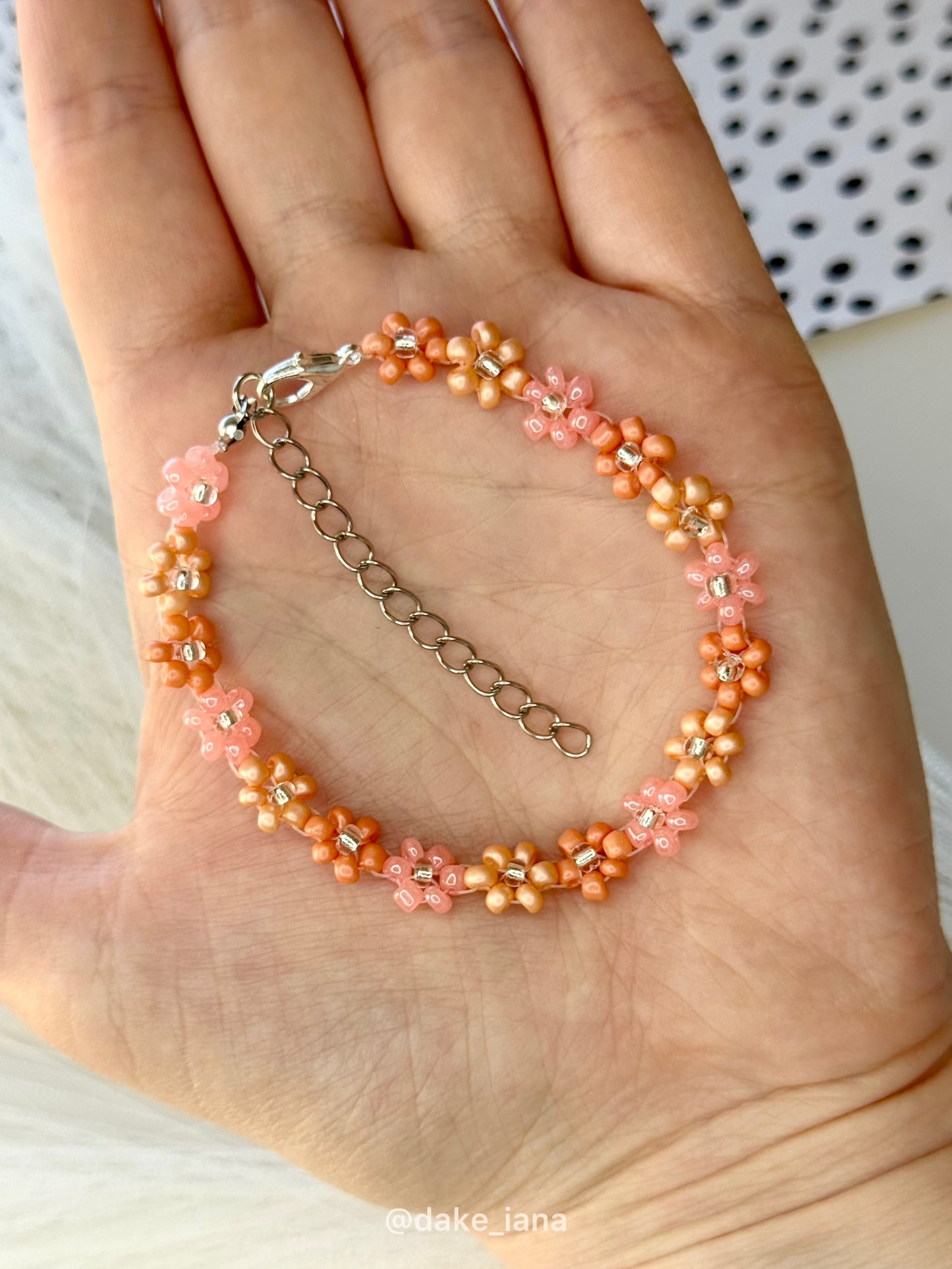 Orange Beaded Flower Bracelet, Handmade Floral Bracelet, Daisy Jewelry, Bright Summer Bracelet, Adjustable Clasp