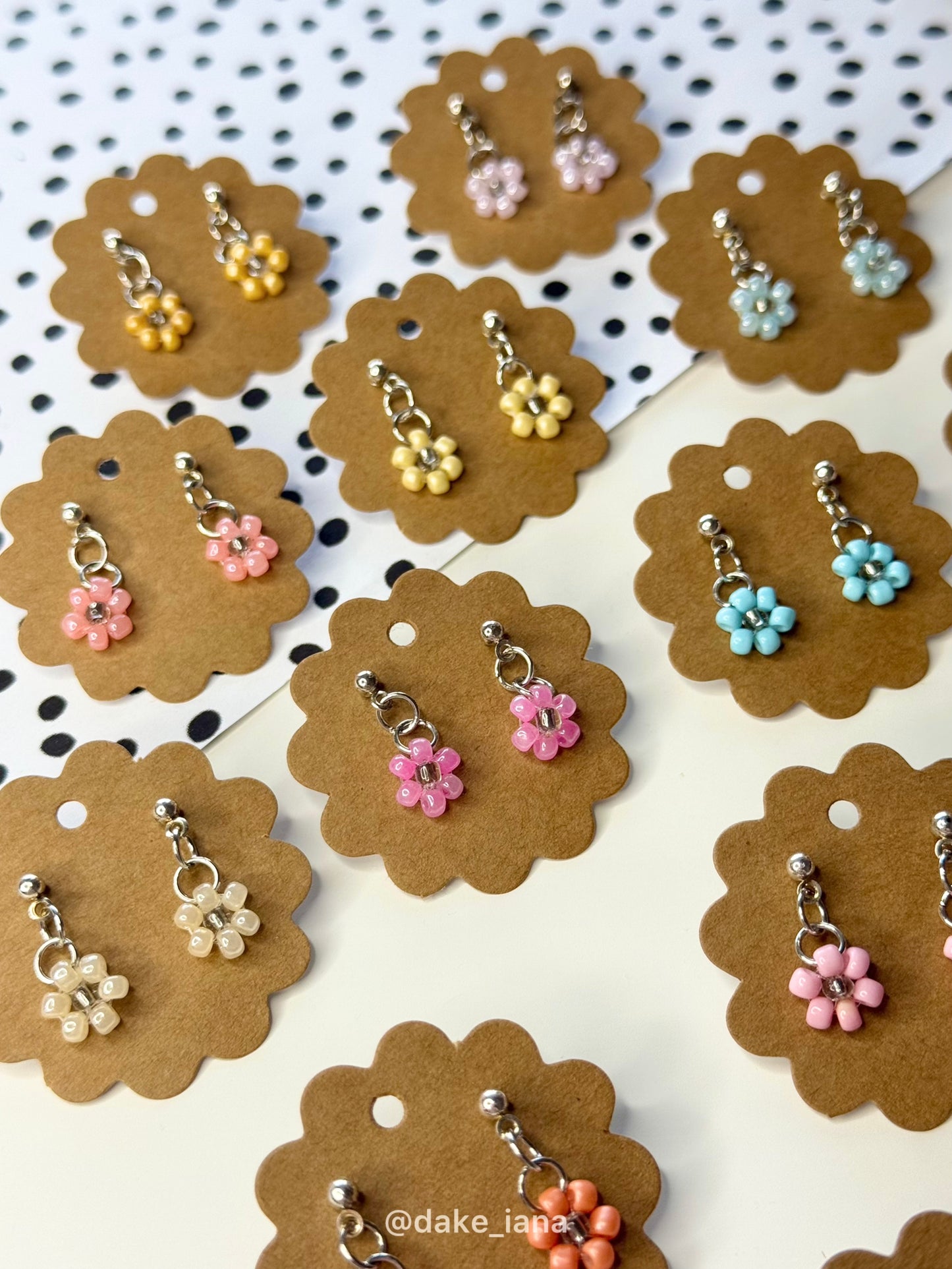 Beaded Flower Earrings, Daisy Earrings, Handmade Floral Jewelry, Choose Your Color and Shade