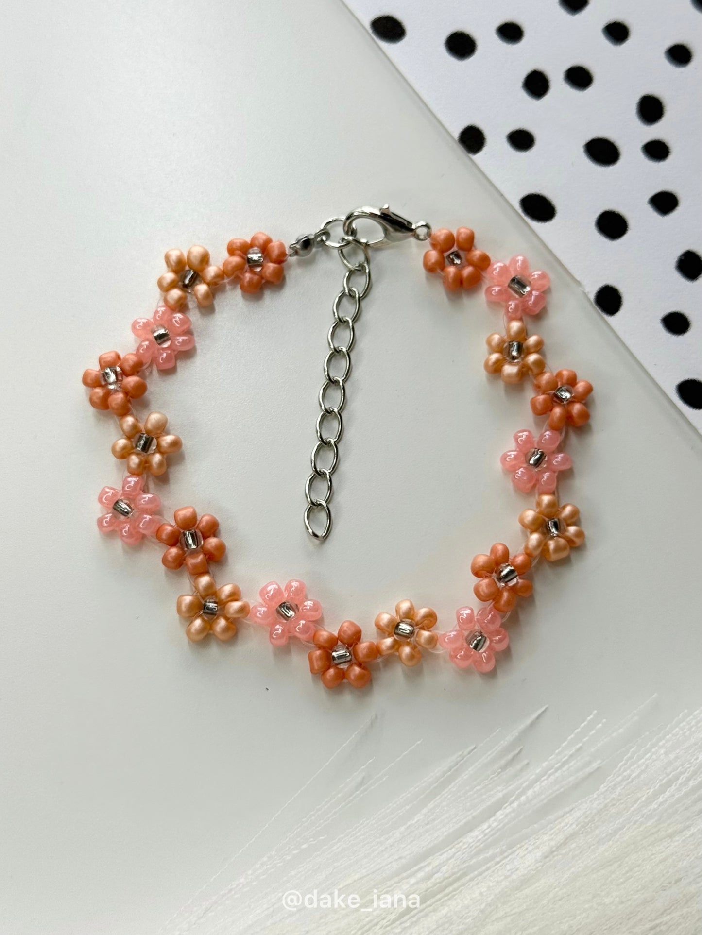 Orange Daisy Beaded Bracelet – Handmade Boho Floral Bracelet, Zigzag Pattern